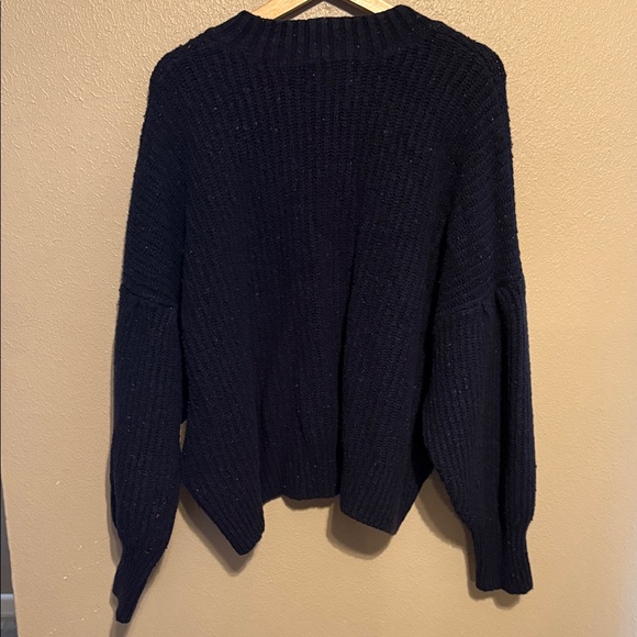Old Navy Blue Speckled Drop Sleeve Crew Neck Sweater - Picture 5 of 7